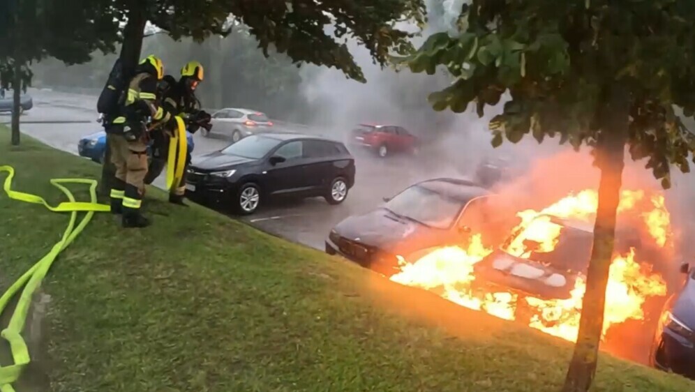 Požar automobila u Zagrebu