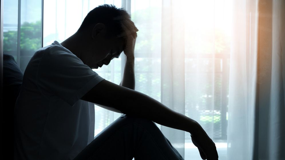 Tužan muškarac, ilustracija