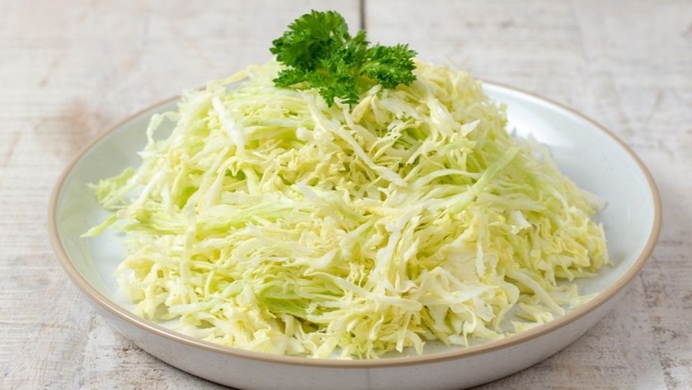 Salata od svježeg kupusa