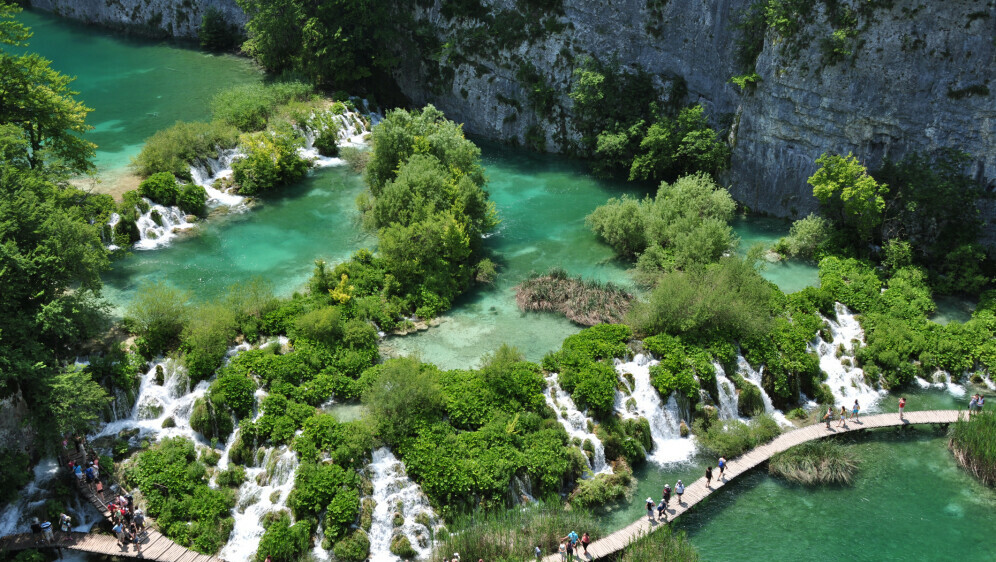 Kako se piše: Plitvička jezera ili Plitvička Jezera
