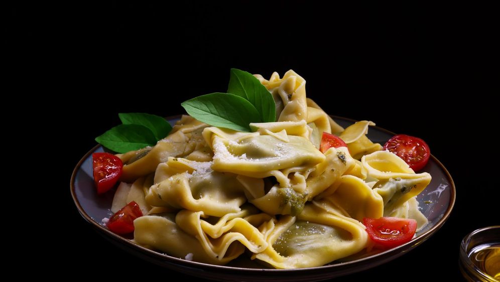 Ravioli s pestom i cherry rajčicama