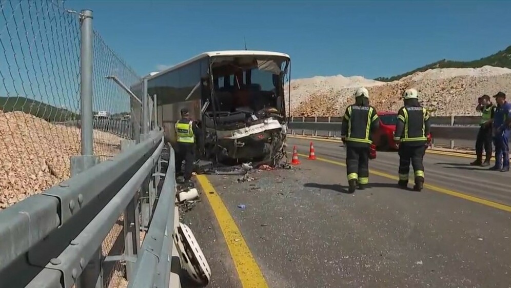 Sudar autobusa na autocesti A1 - 5
