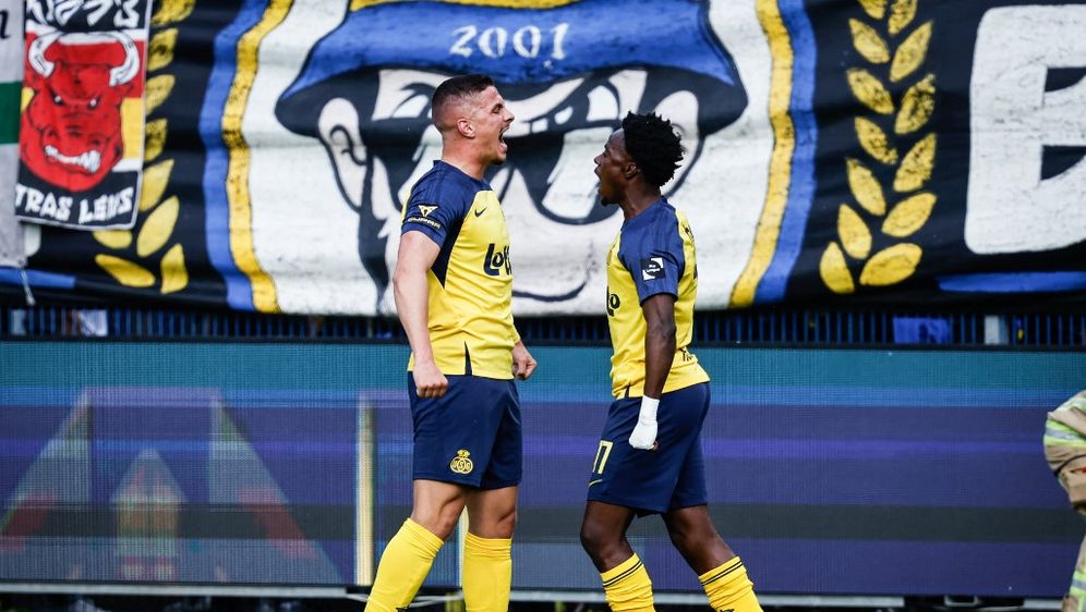 Franjo Ivanović i Mohammed Fuseini slave pogodak