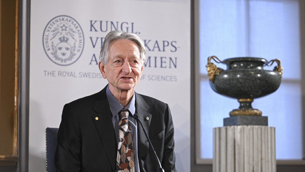 Geoffrey Hinton