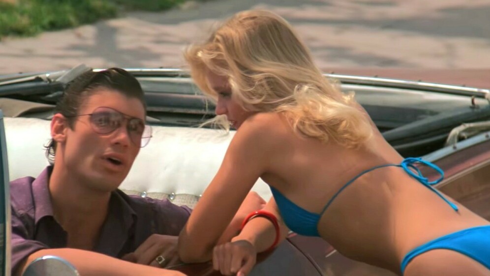 Tammy Lynn Leppert u filmu ''Scarface''