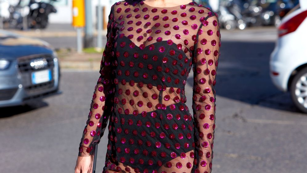 Gola haljina u street style izdanju s Tjedna mode