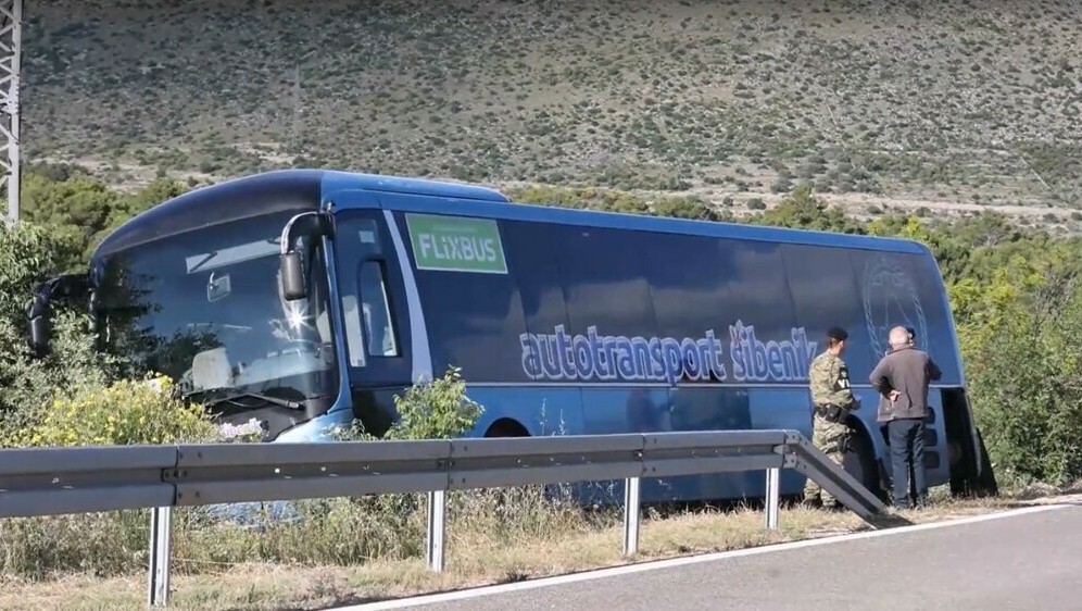 Sudar autobusa i osobnog automobila - 4