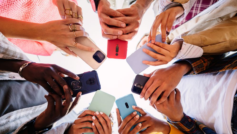 Pametni telefoni, ilustracija