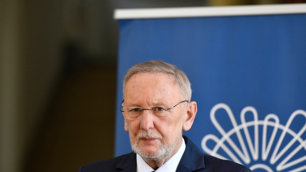 Davor Božinović