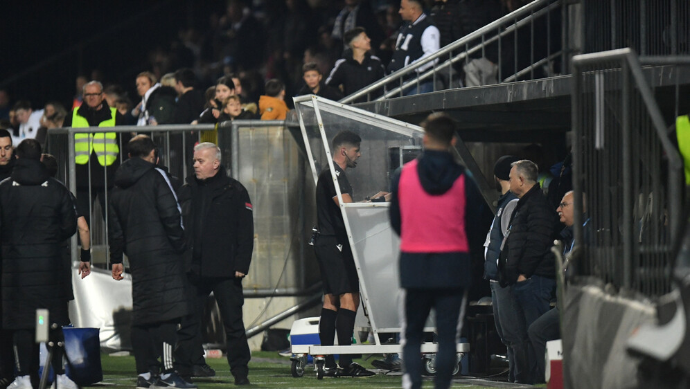 VAR provjera penala za Rijeku