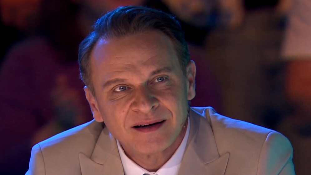 Enis Bešlagić, David Amaro
