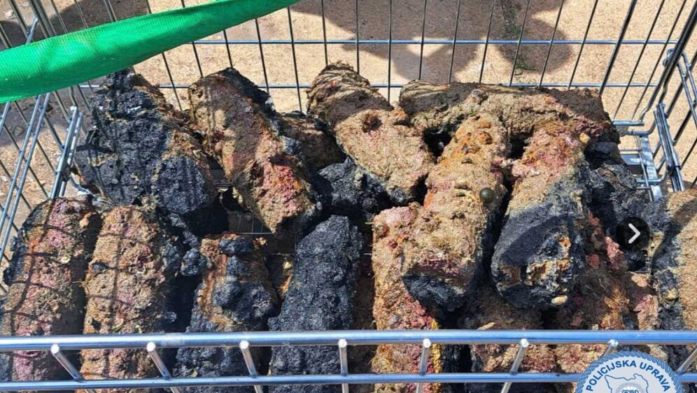 Uklonjene zrakoplovne bombe iz mora kod pulskog lukobrana - 4