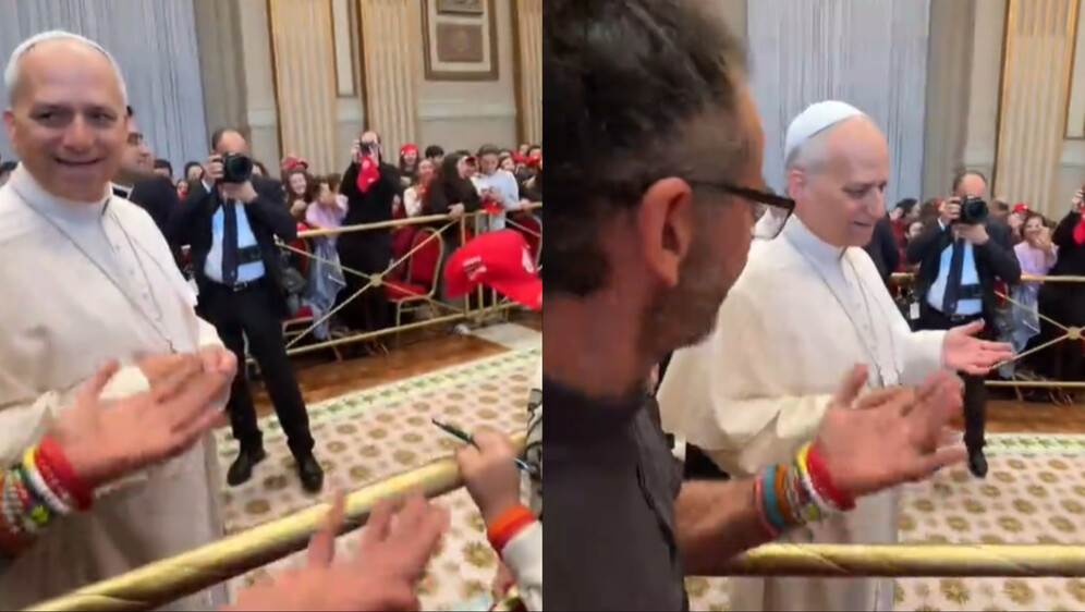 Papa Lav XIV. kako pokazuje 6-7 foru
