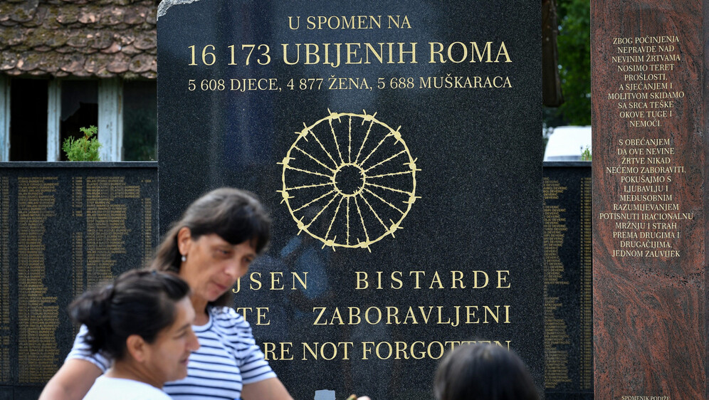 Memorijalno groblje Uštica