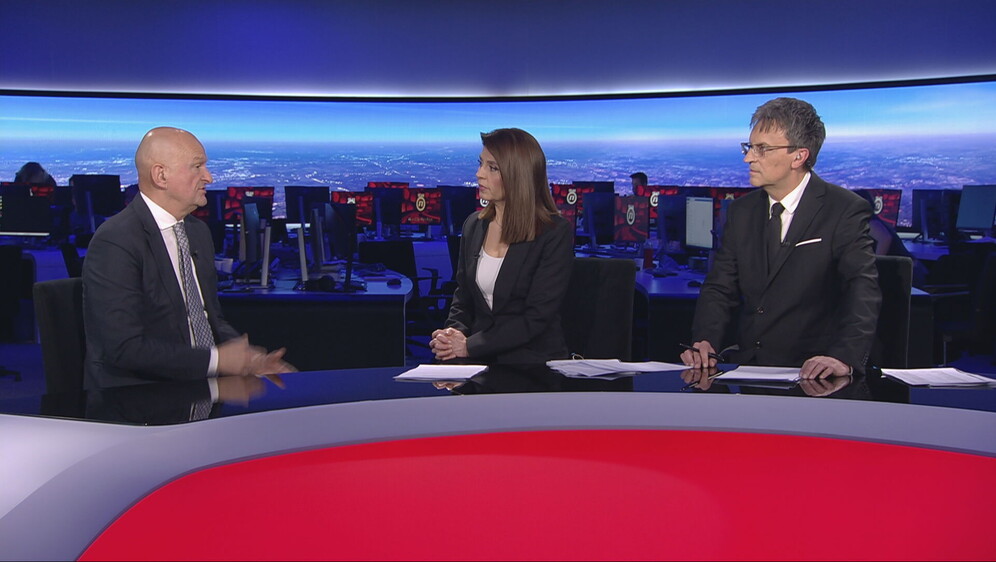 Stjepan Orešković i voditelji Dnevnika Nove TV