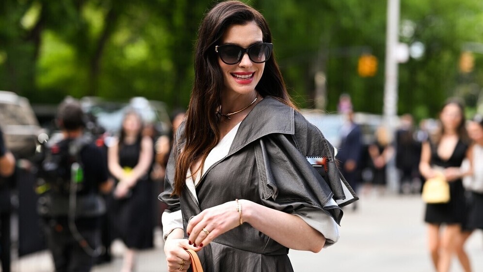 Anne Hathaway