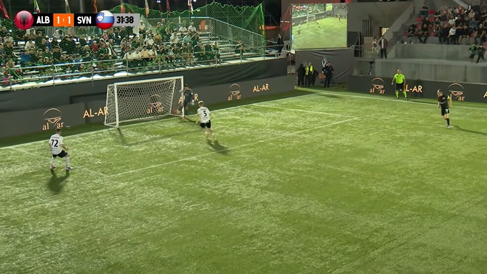 Autogol Albanije