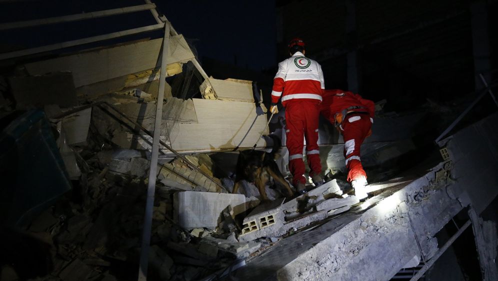 U potresu je poginulo najmanje 135 ljudi (Foto: dnevnik.hr)