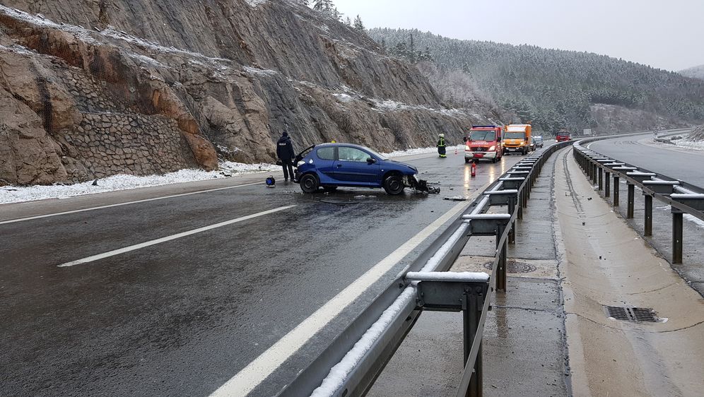 Teška nesreća kod Ličkog Lešća (Foto: Robert Labrović/Dnevnik.hr)