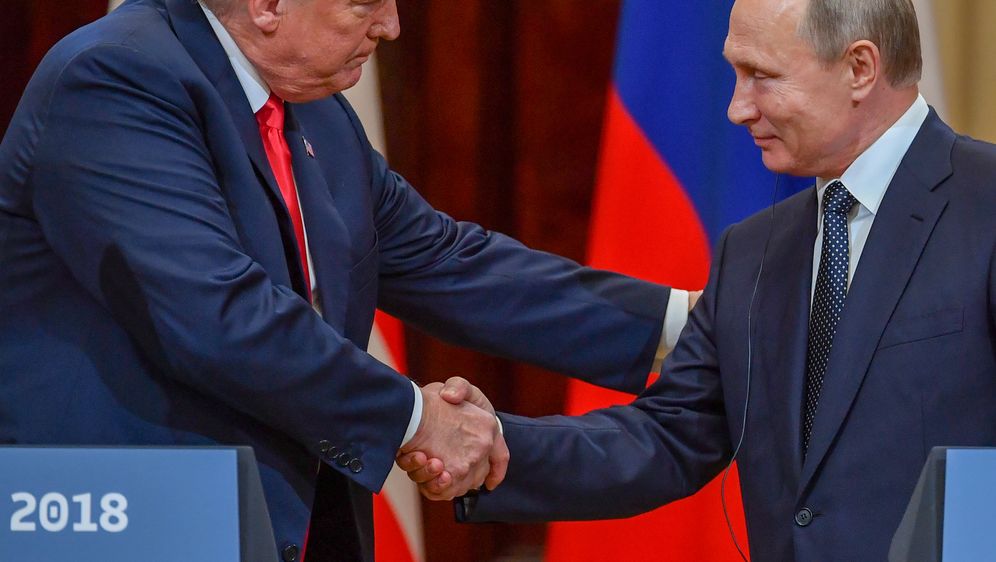 Američki predsjednik Donald Trump i ruski predsjednik Vladimir Putin (Foto: AFP)