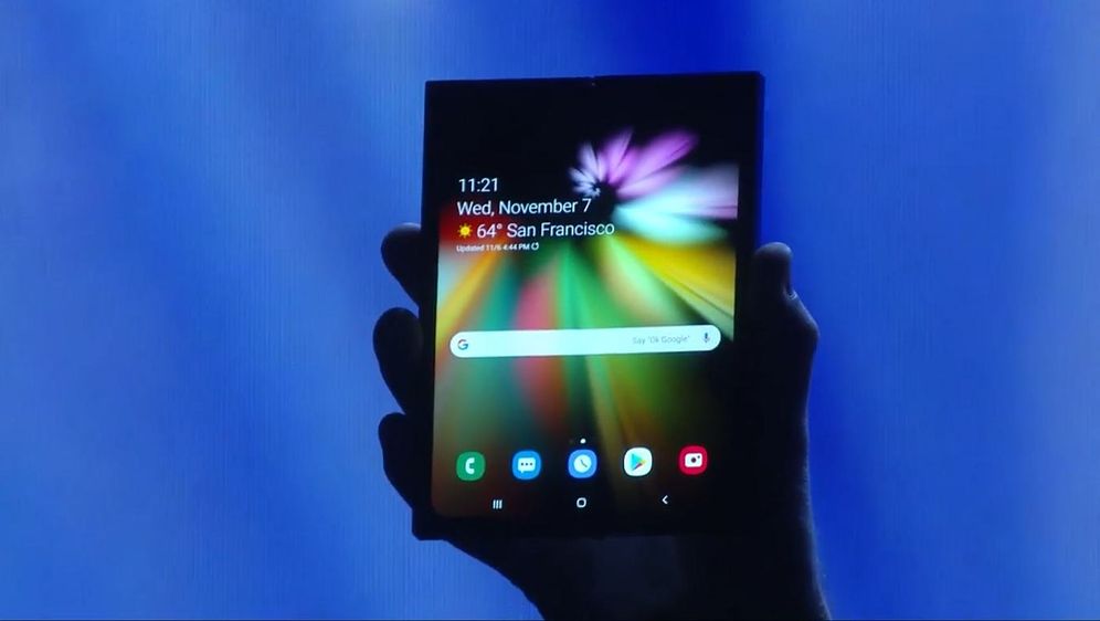 Samsung Infinity Flex Display (Foto: Screenshot/Samsung)