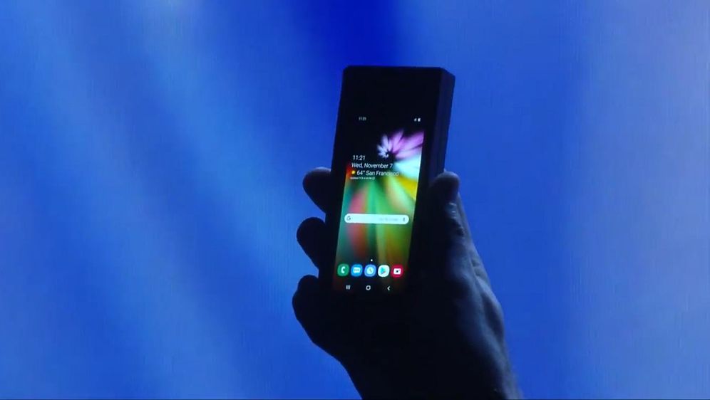 Samsung Infinity Flex Display (Foto: Screenshot/Samsung)
