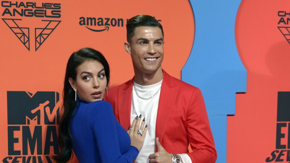 Georgina Rodriguez i Ronaldo (Foto: AFP)