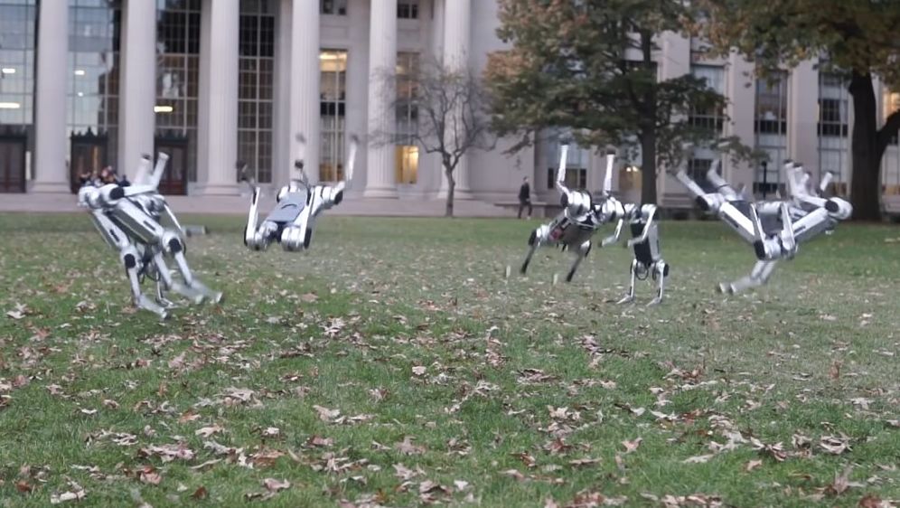 Mini gepard roboti s MIT-ja