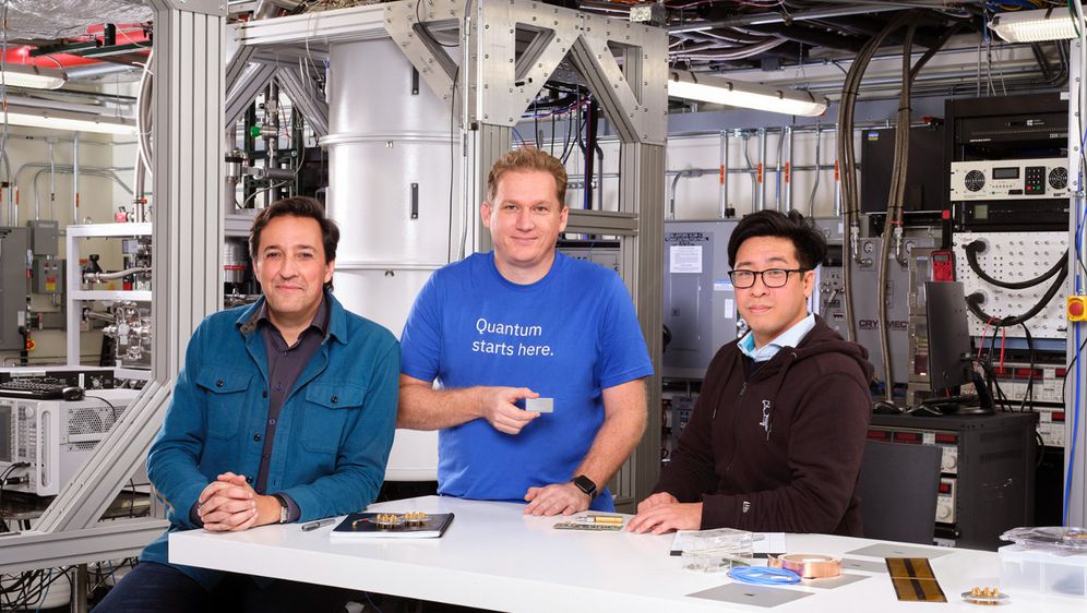 Dario Gil, Jay Gambetta i Jerry Chow i novi 433 kubitni procesor ‘IBM Osprey’