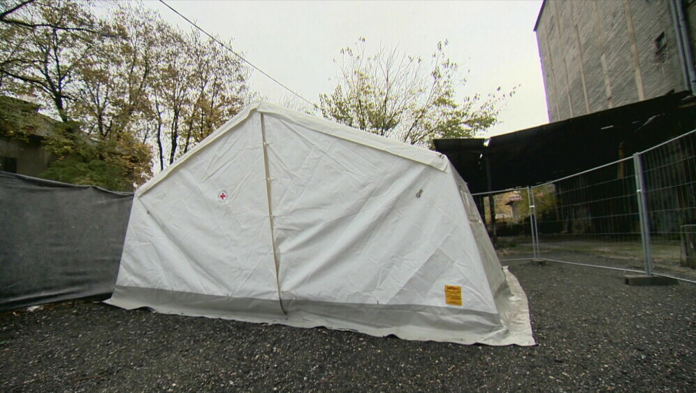Postavljeni šatori za migrante - 3
