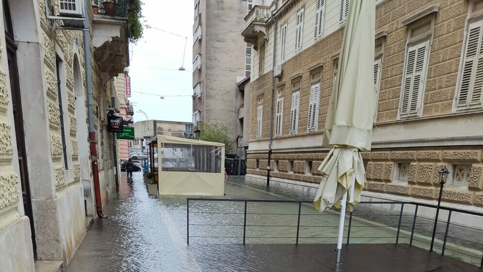 Poplavljene ulice u Rijeci