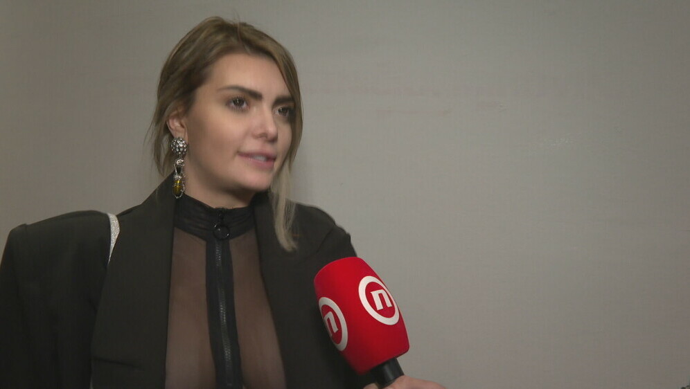 In Magazin: Ella Dvornik - 11