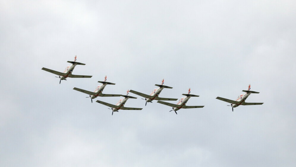 Avioni akrobatske skupine Krila Oluje