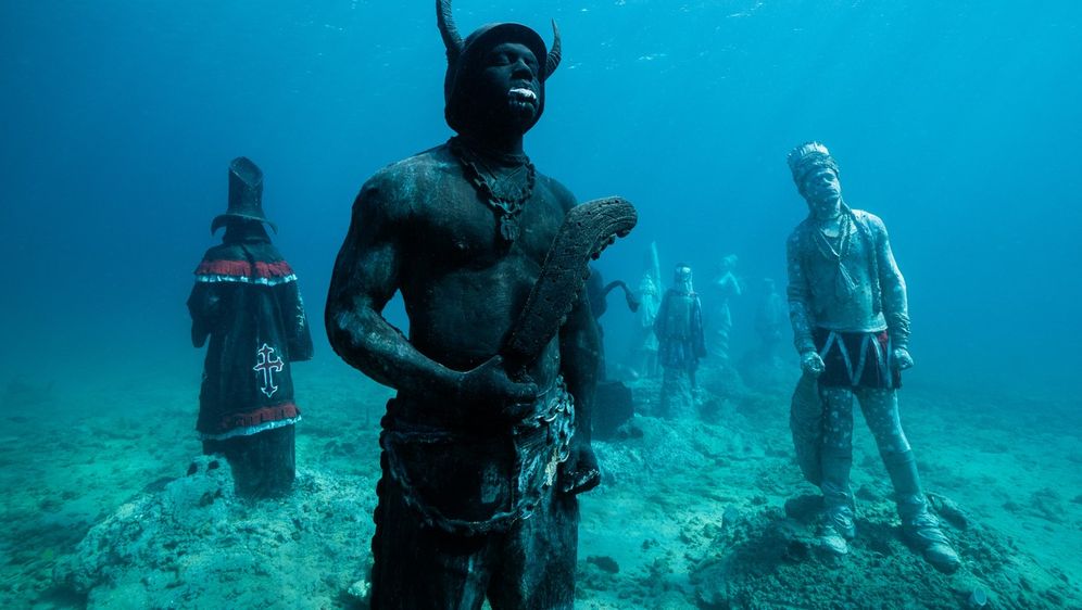 Koraljni karneval u prvom podvodnom muzeju kod Granade - 4