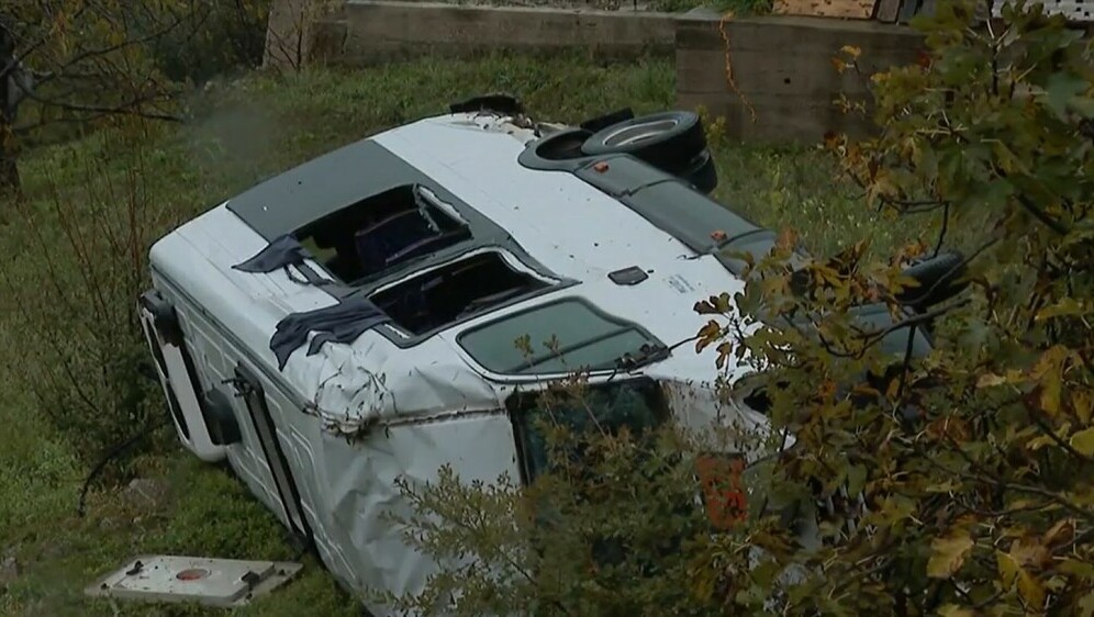 Vozaču školskog busa prekršajni nalog - 1