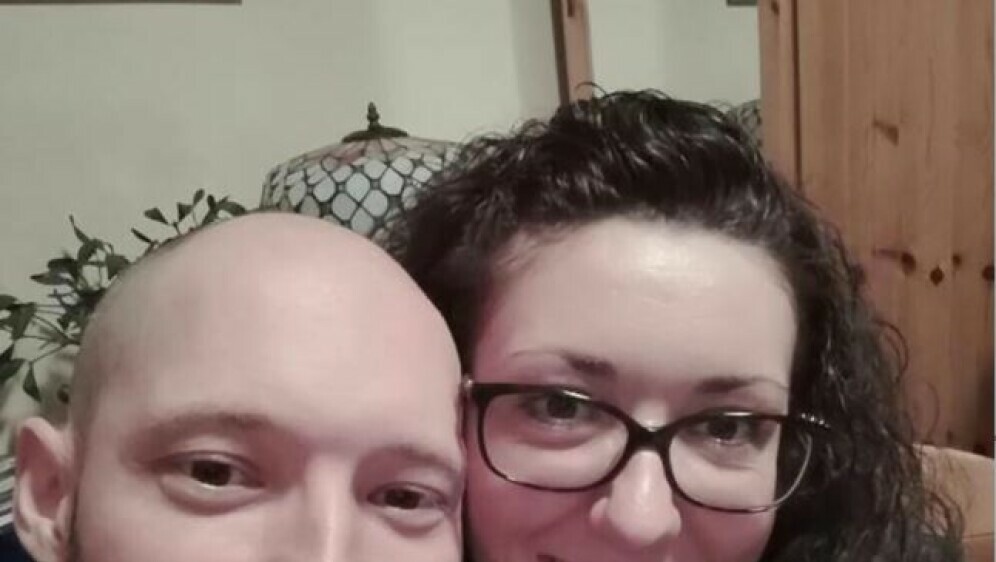 Eniz i njegova sestra Vernesa