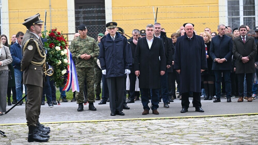 Zoran Milanović s gardijskom brigadom Vukovi - 2