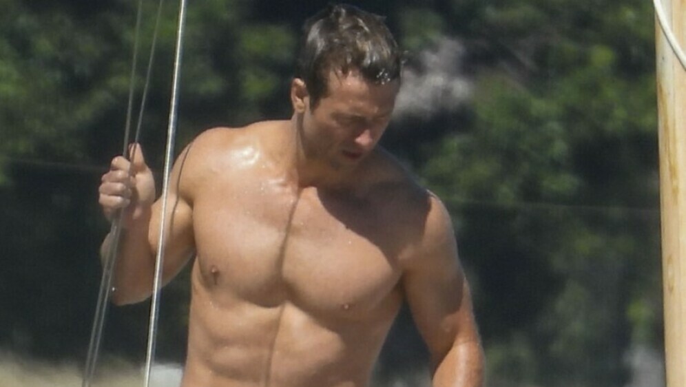 Glen Powell - 1