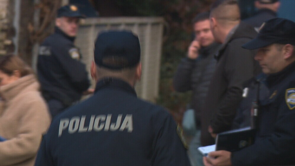 Policija na mjestu ubojstva - 2