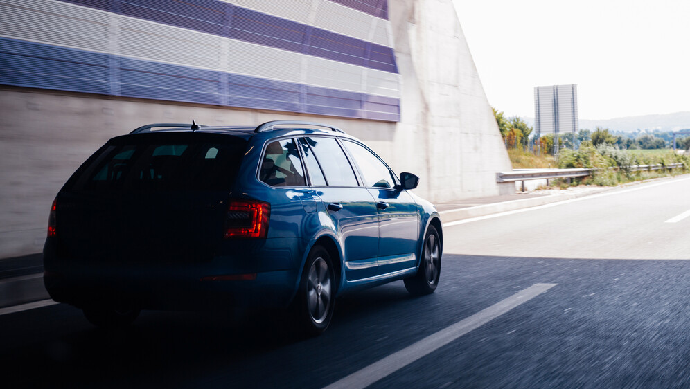 Automobil; Ilustracija