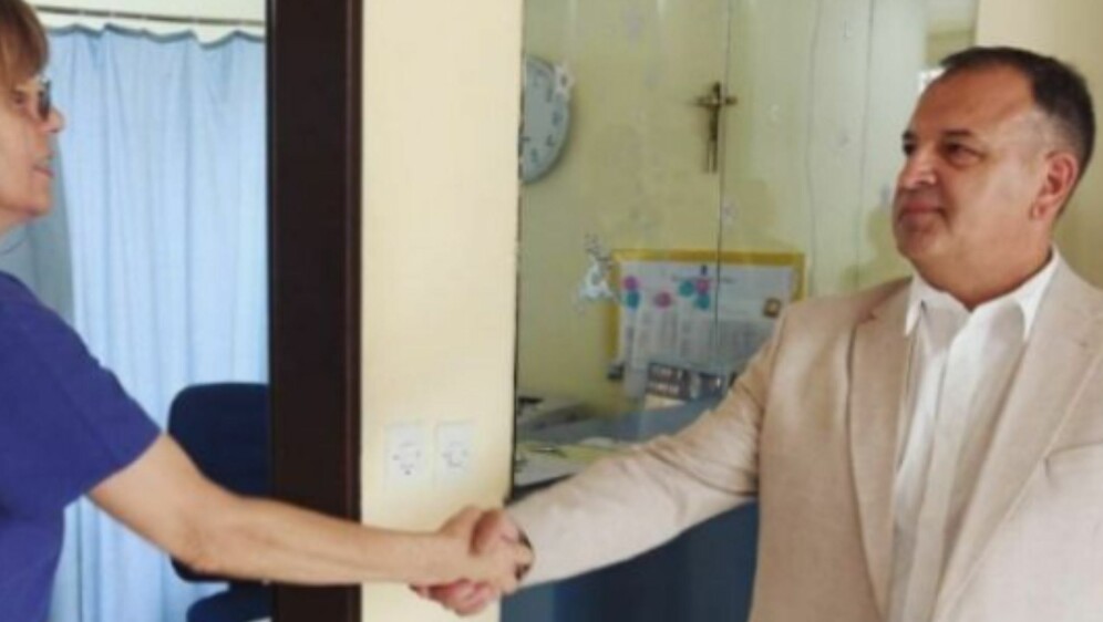 Meme Vili Beroš u prvoj viziti