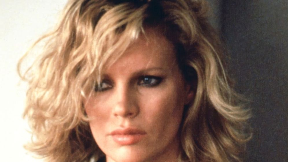 Slojeviti bob nosila je i Kim Basinger