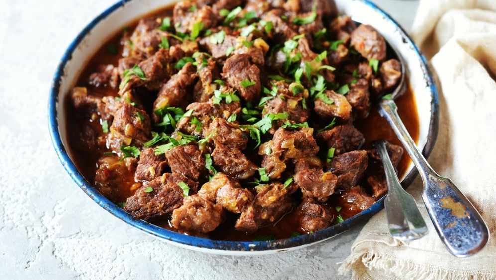 Carne guisada je latinoamerički gulaš od mesa