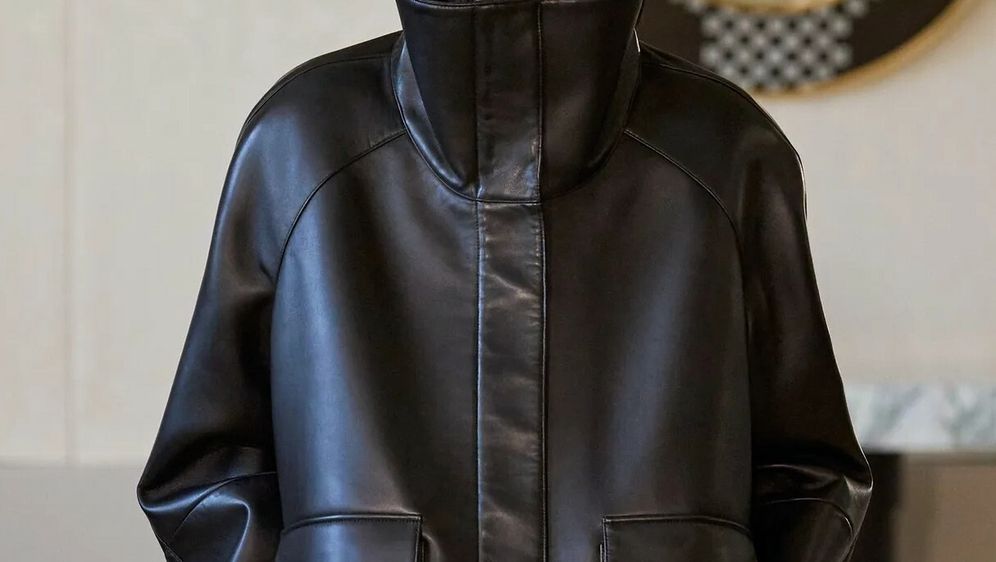 Jakne s povišen ovratnikom su jedan od trendova koji će obilježiti ovu sezonu