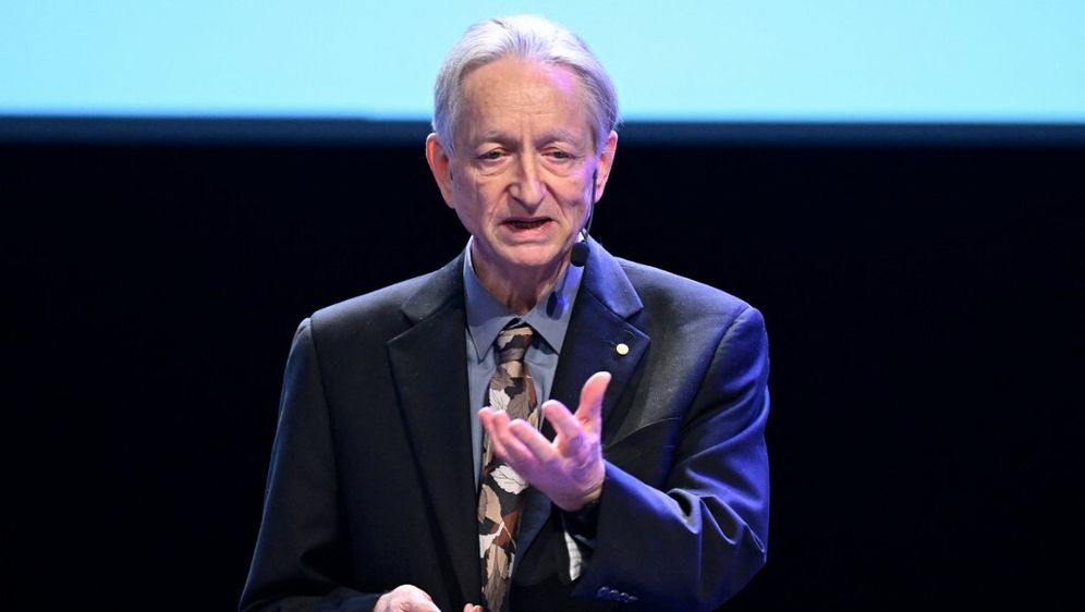 Geoffrey Hinton