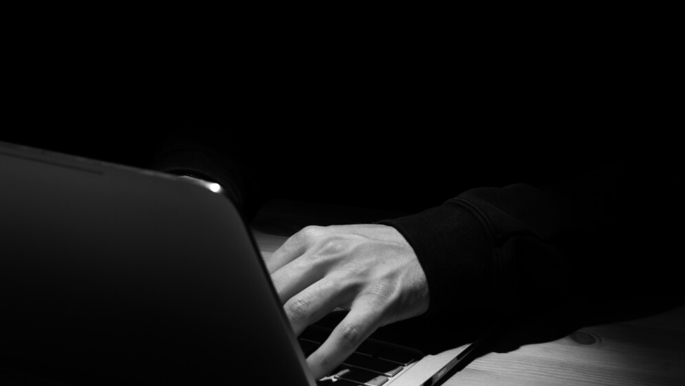 Darknet; Ilustracija