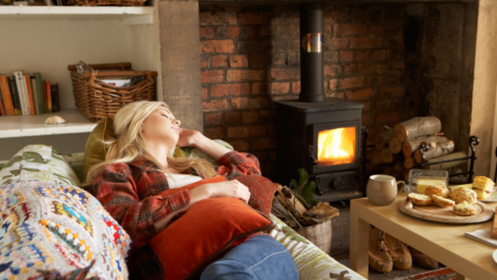 Odmor pored peći, ilustracija