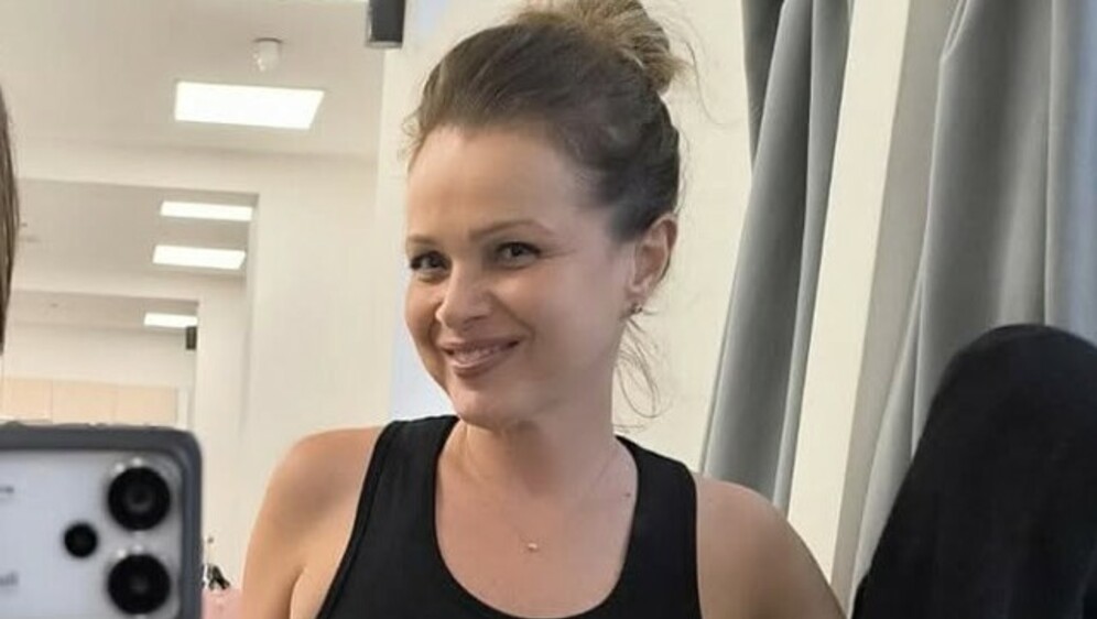 Sandra Bagarić sa sestrom - 4