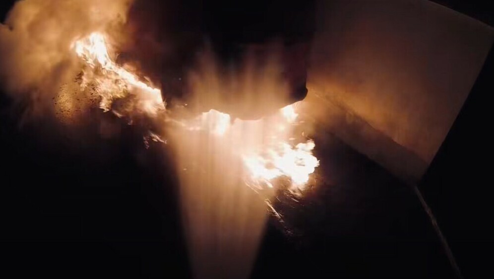 U Splitu izgorio automobil