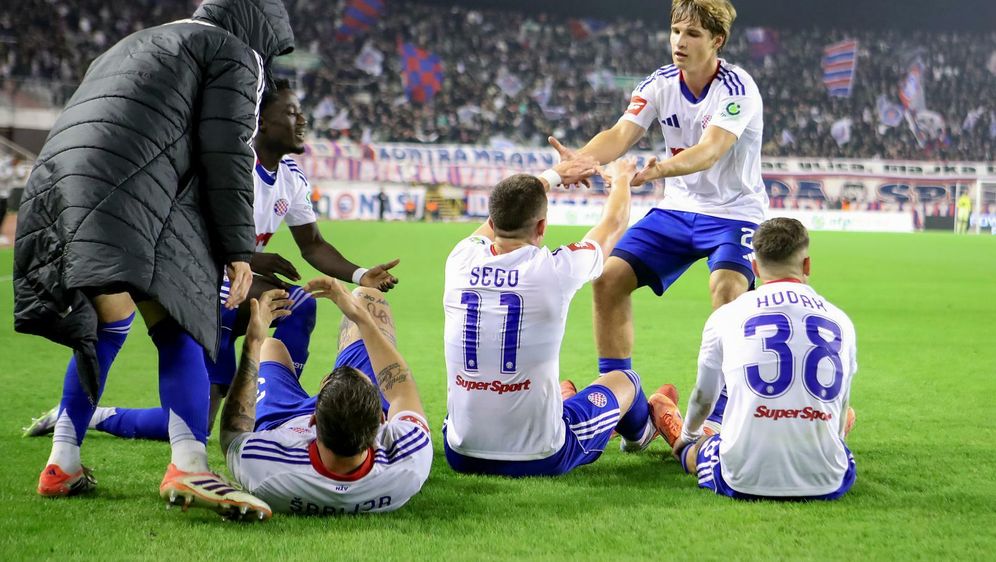 Hodak, Pukštas i Šego